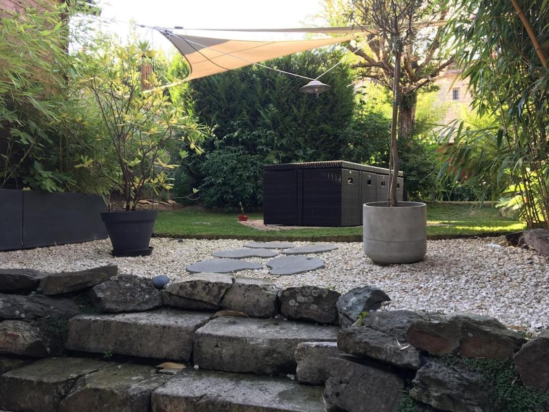 Appartement Avec Jardin Au Pied Du Centre-Ville Caen Bagian luar foto